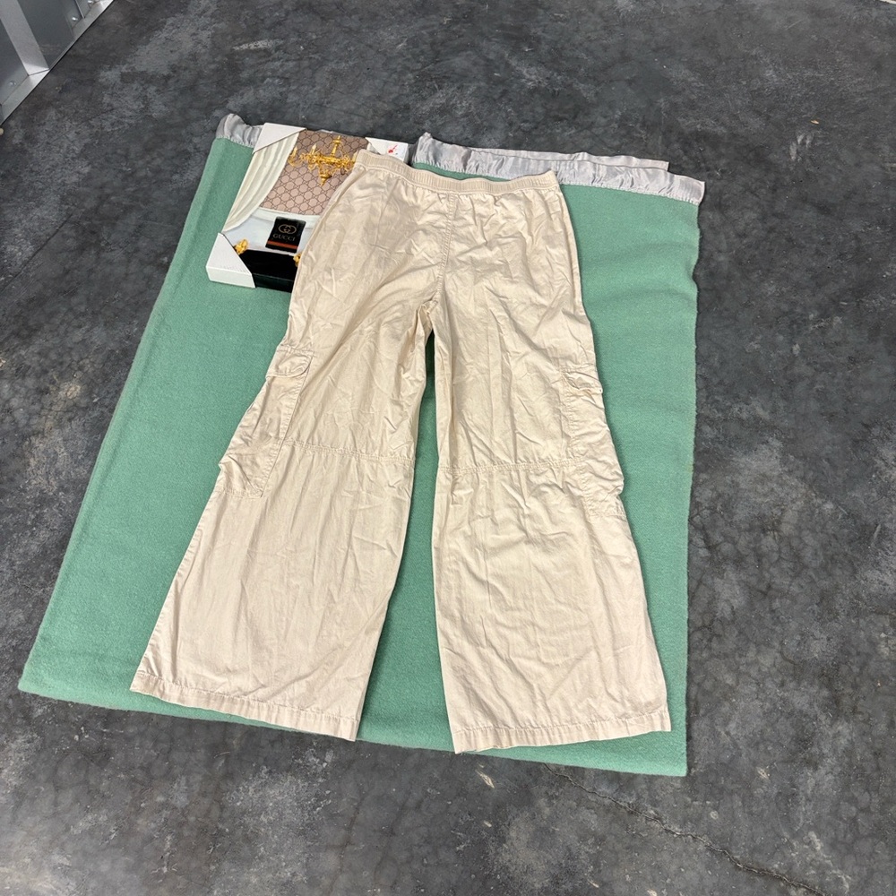 NWT Angel Kiss Tan Lightweight Cargo Pants Back Elastic Waist Wide Leg Women’s L - Picture 10 of 16